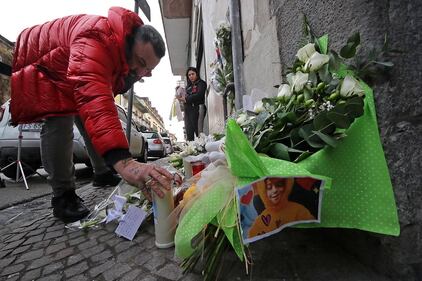 A Cardito fiori, messaggi e orsacchiotti per Giuseppe 4
