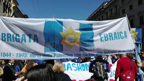 Il corteo del 25 Aprile a Milano 9