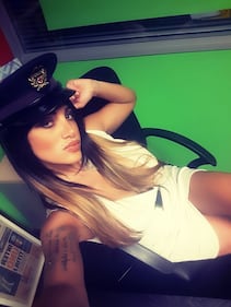 Marika Fruscio sexy poliziotta 4