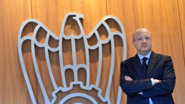 Assist di Confindustria a Renzi: "Sì al referendum per la crescita"