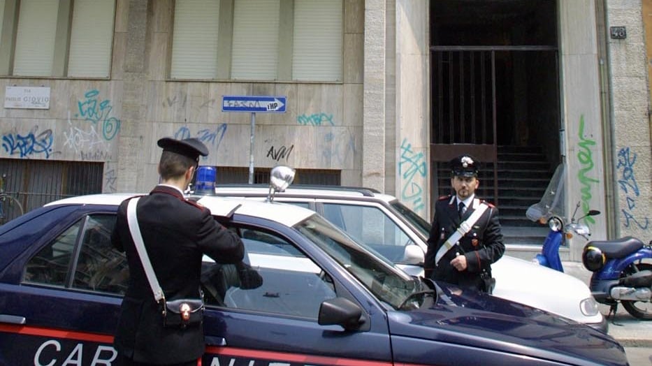 Padre uccide il figlio e si costituisce a Muggiò