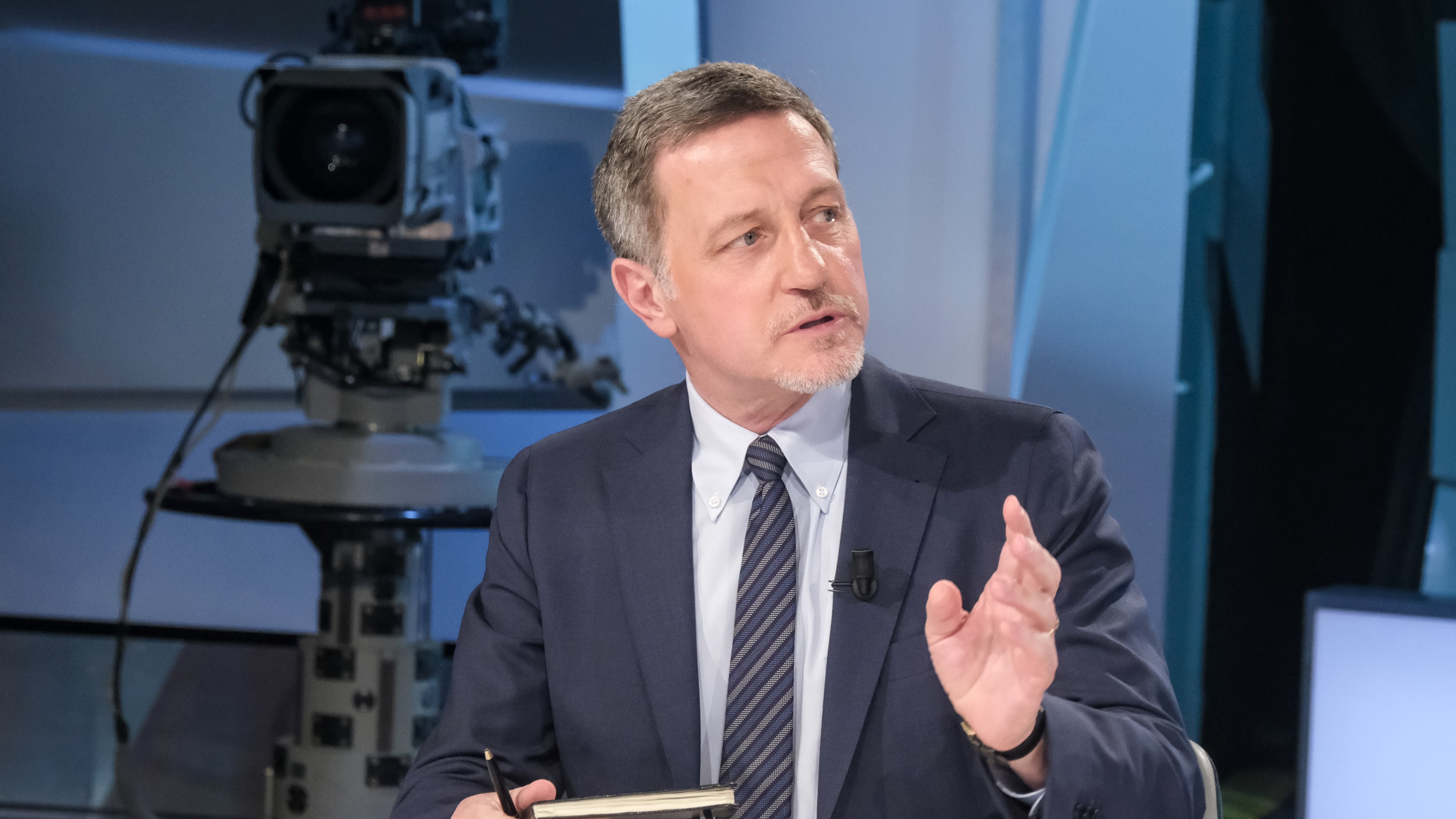Massimo Giannini torna sulle polemiche che lo hanno travolto. Ma la toppa è peggio del buco