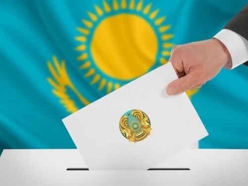 Kazakistan, la storica riforma costituzionale approvata da quasi l'80% degli elettori