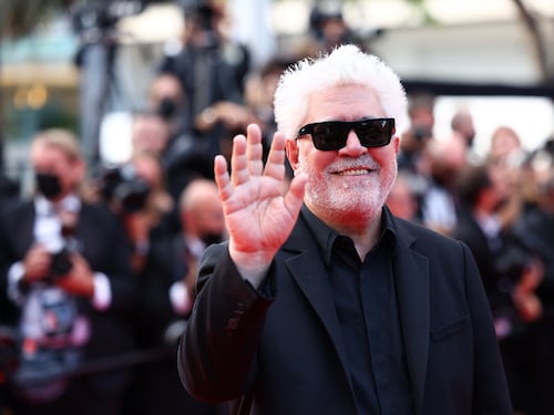 "Amarga Navidad" illumina tutti i colori di Almodóvar