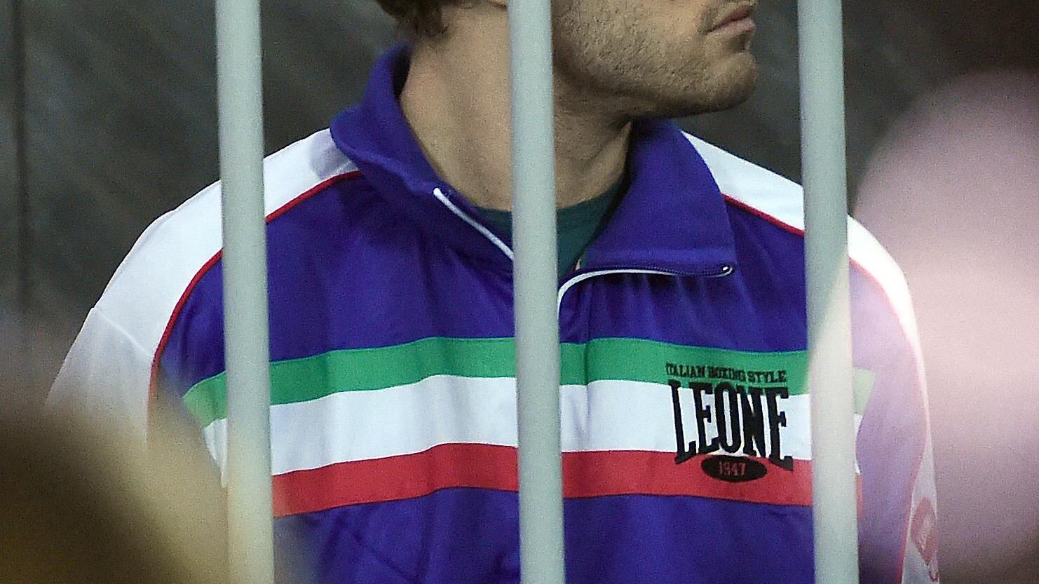 Faccia a faccia col carnefice che gli ha sfigurato il volto