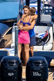 Pier Silvio Berlusconi e Silvia Toffanin in vacanza in Corsica