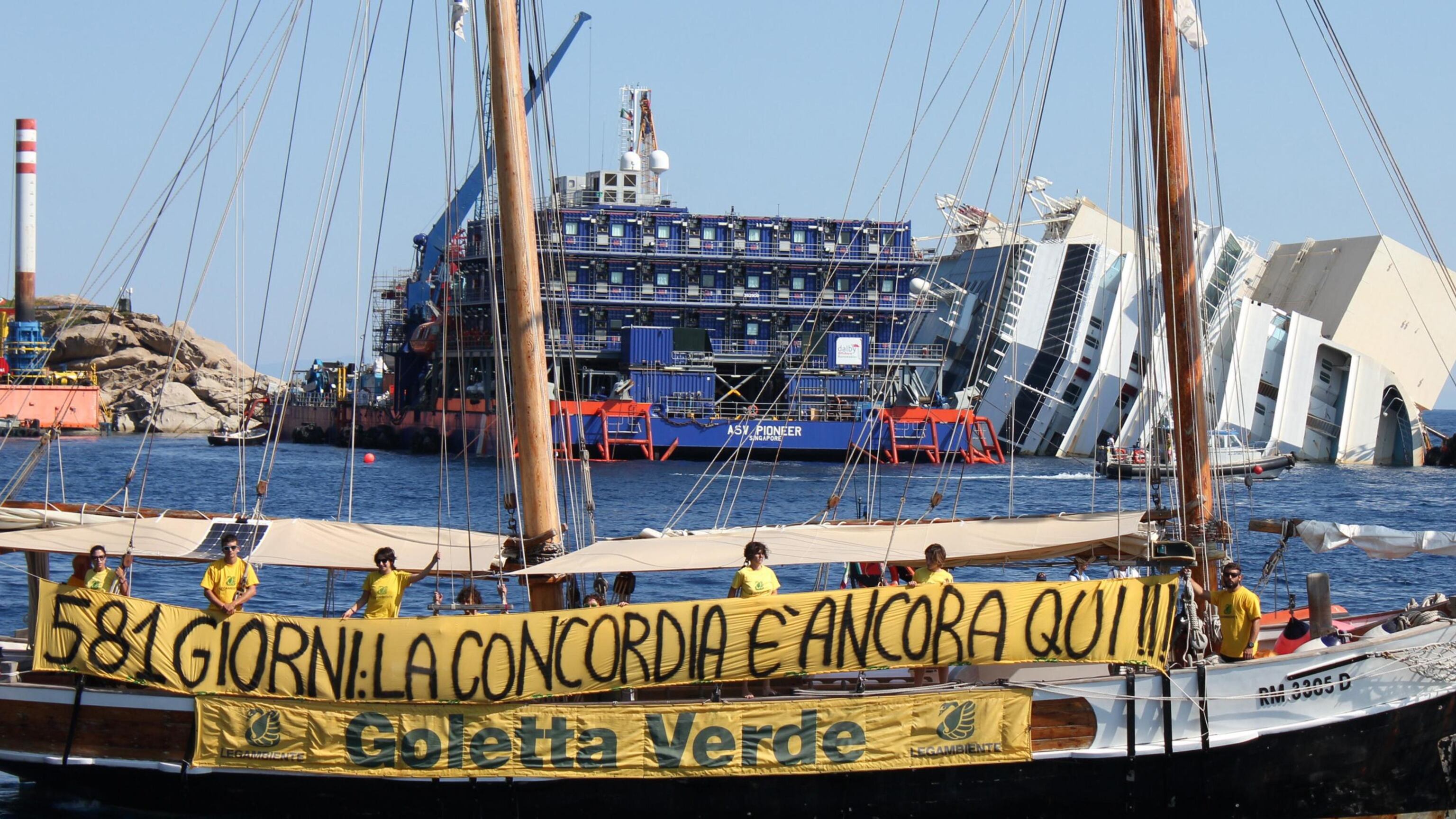 Blitz di Legambiente al Giglio Gabrielli: "Rotazione a settembre"
