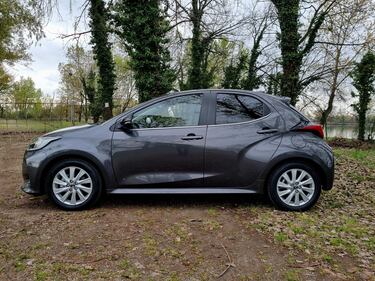 Mazda2 Hybrid prova su strada: guarda le foto 7