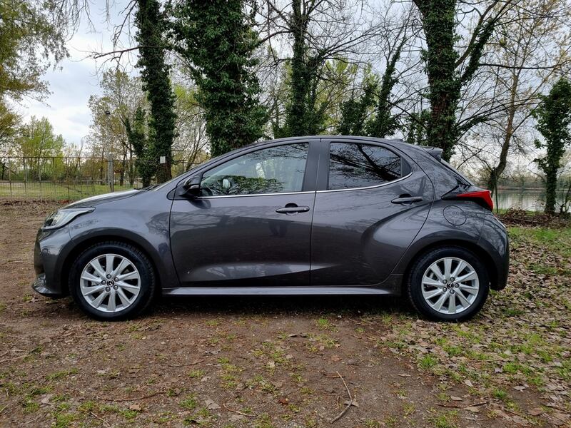 Mazda2 Hybrid prova su strada: guarda le foto 7
