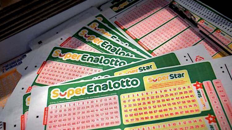SuperEnalotto, oltre 58mila euro in cerca del vincitore