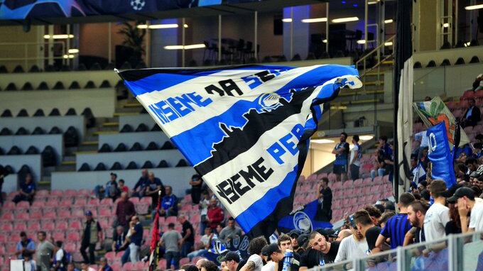 Paura a San Siro, tifoso dell'Atalanta cade dalle gradinate: ricoverato in ospedale