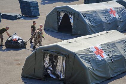 Piacenza, allestito l'ospedale da campo dell'esercito per il Covid-19 2