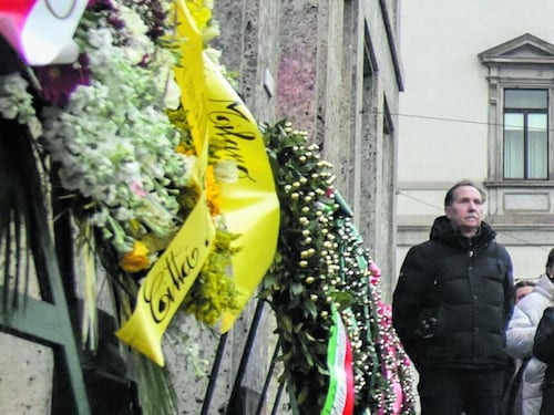 Un monumento luminoso per il memoriale in ricordo di tutte le vittime delle stragi