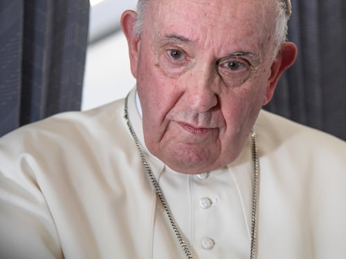 "Ho chiesto di parlare con Putin", la rivelazione di Papa Francesco