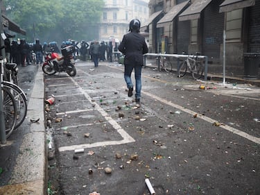La violenza degli anarchici 5