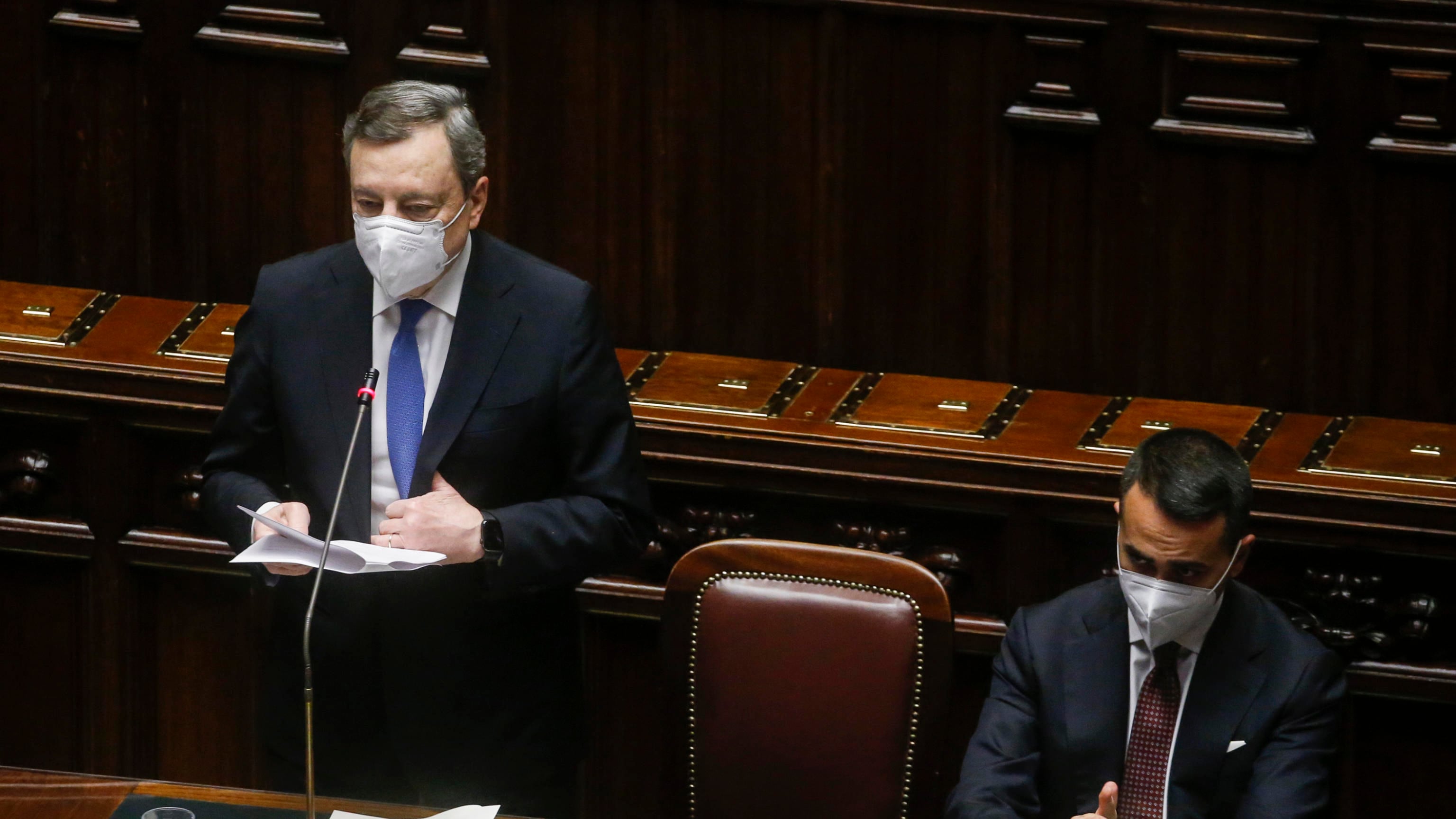 Draghi isola Di Maio sull'Ucraina: perché gestisce tutto il premier