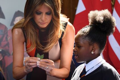 Melania Trump gioca a bocce col marito di Theresa May 3