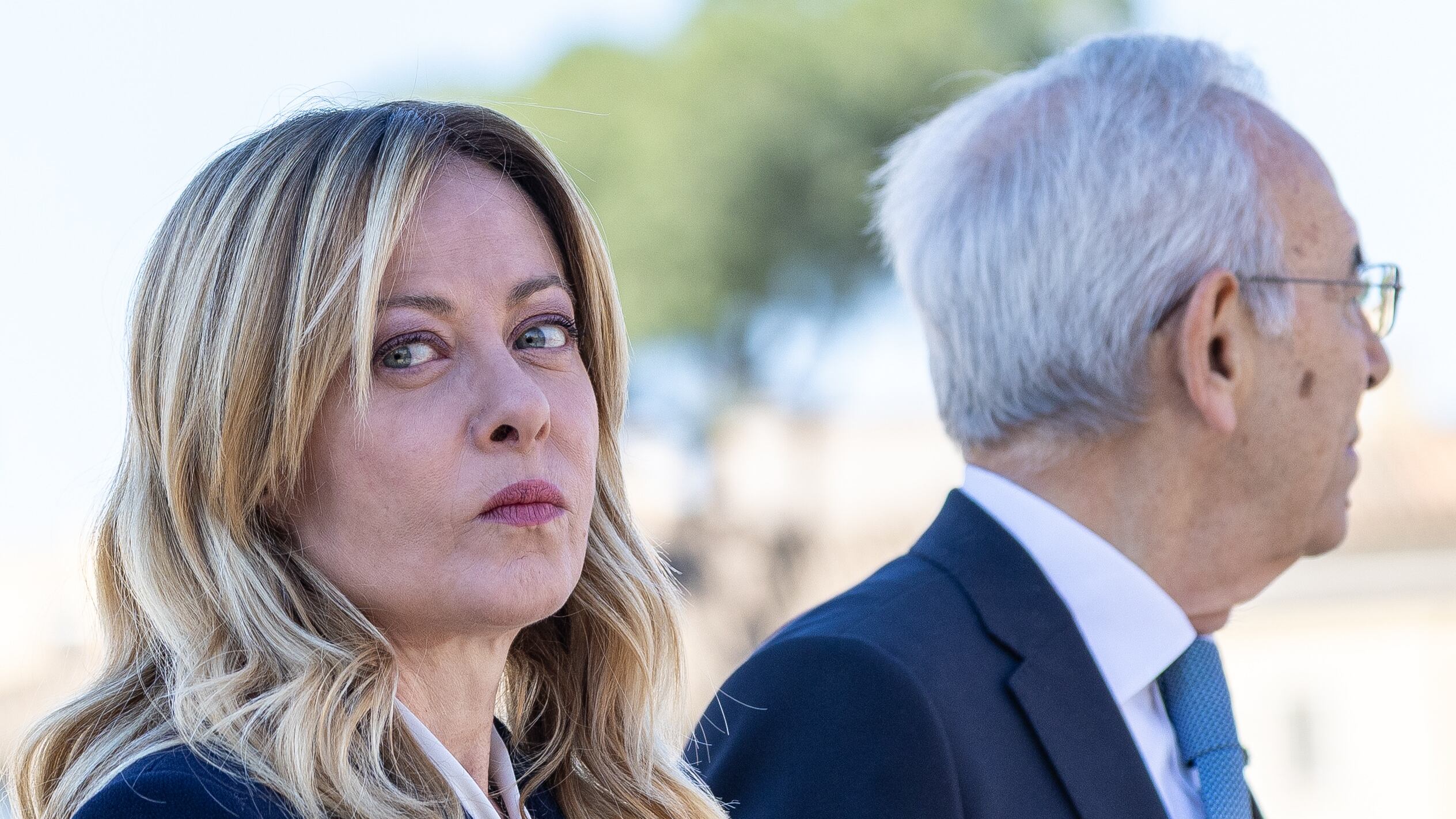Meloni: "Aggressioni e insulti da chi dice di difendere la libertà"