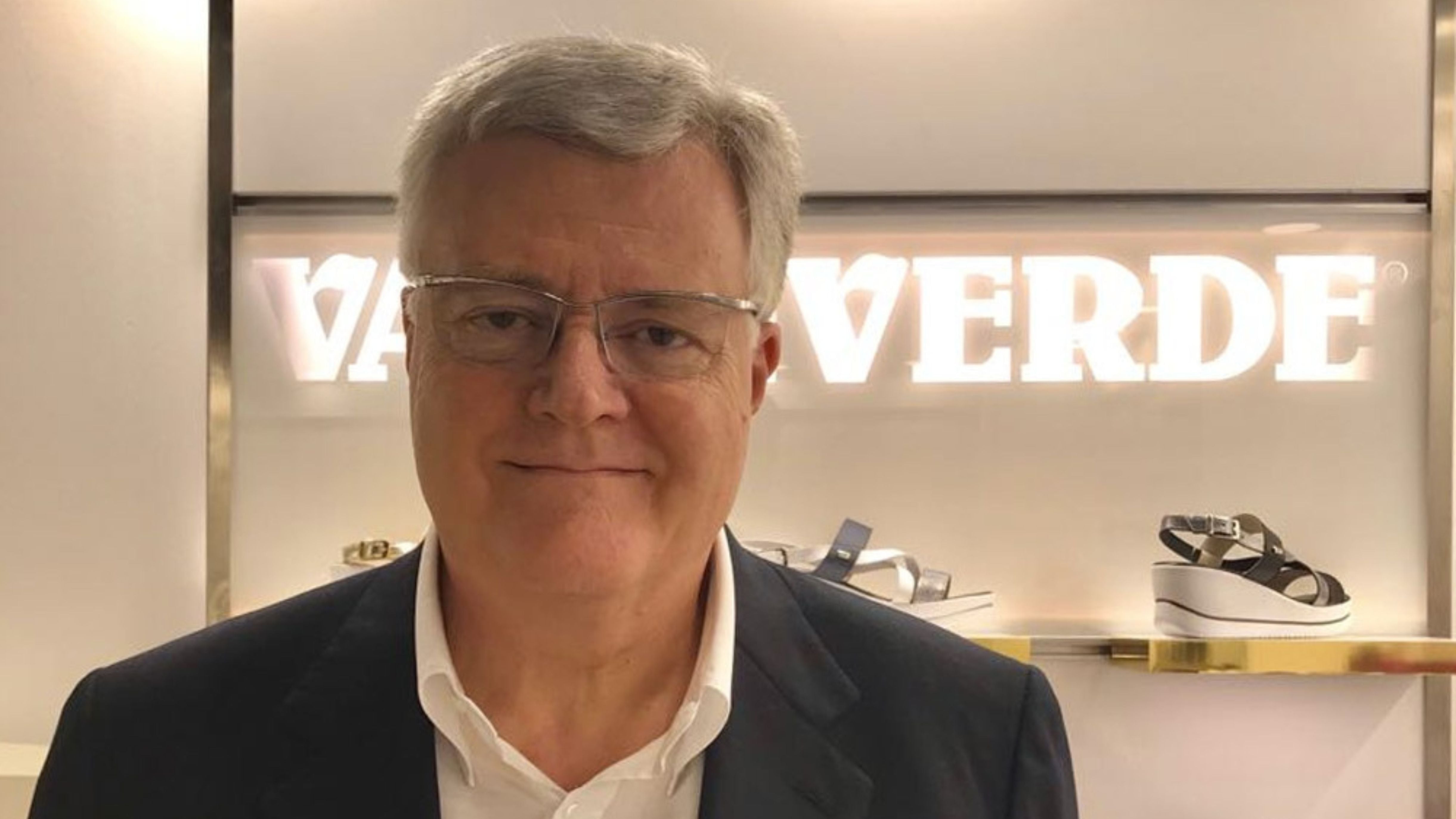 Pechino distrugge l’industria europea. Subito lo scudo dei dazi per proteggerla
