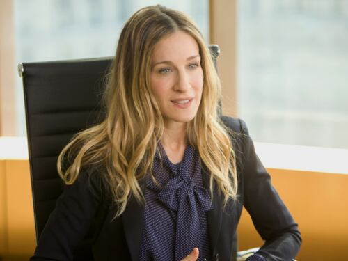 Ma come fa a far tutto? Sarah Jessica Parker: da guru della moda a candidata come peggior attrice dell'anno