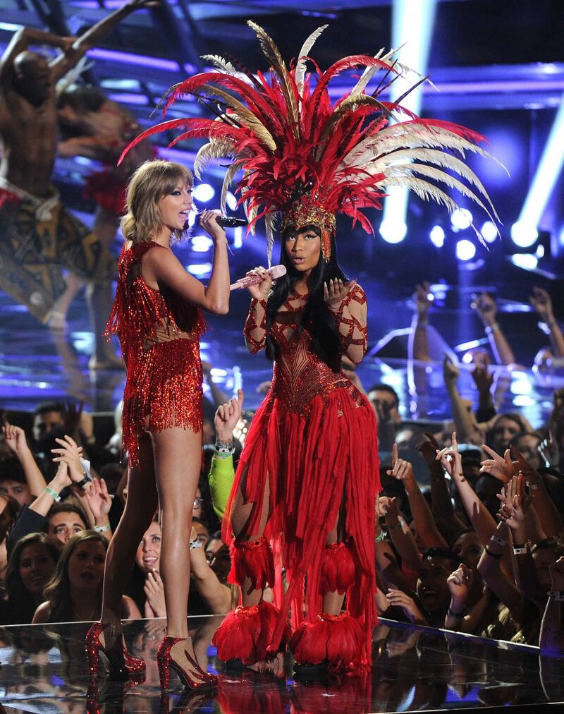 MTV VMA 2015, il trionfo di Taylor Swift e Miley Cyrus 3