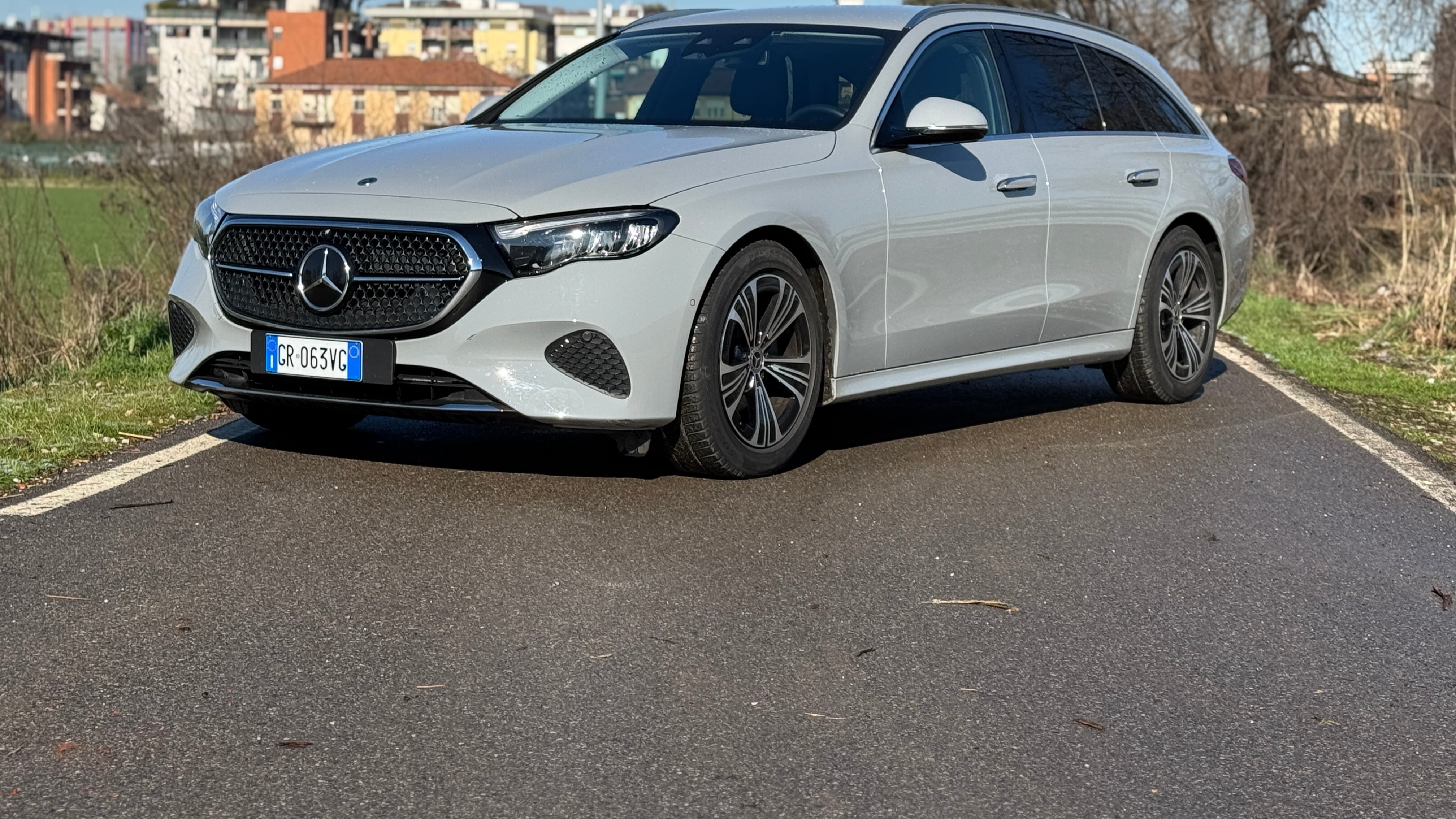Mercedes Classe E Station Wagon diesel: non c’è niente di meglio per viaggiare