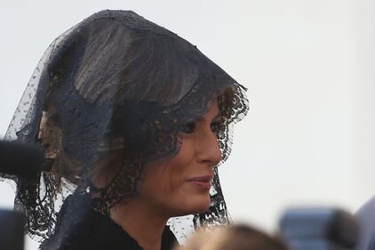 Melania Trump incontra Papa Francesco 7