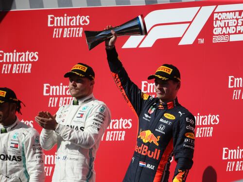 Formula Uno, Verstappen: "La Ferrari in difficoltà? Ha smesso di barare"