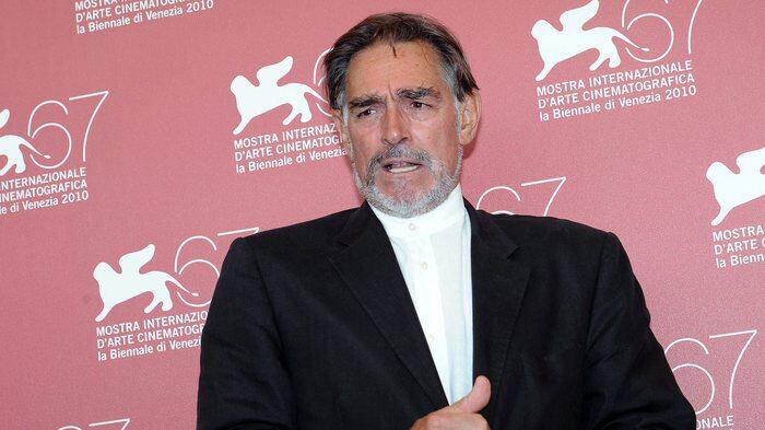 La pensione da 1000 euro, ma in vacanza in barca: l'ultima di Fabio Testi