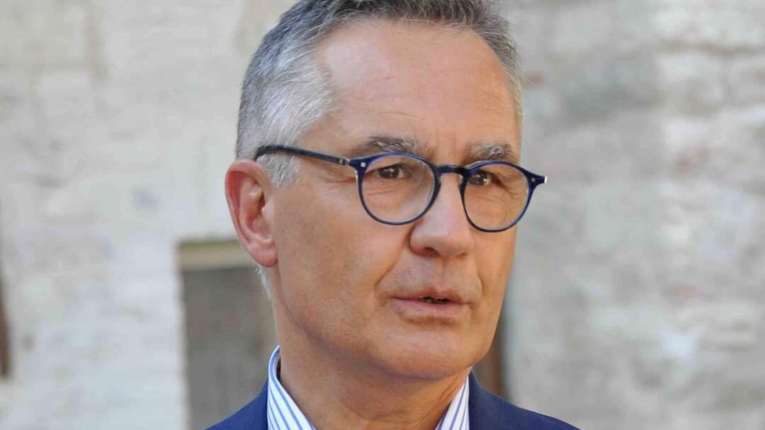 Garlasco, l'ex Ris Garofano smentisce le teorie su Sempio: "Perplesso sull'impronta"