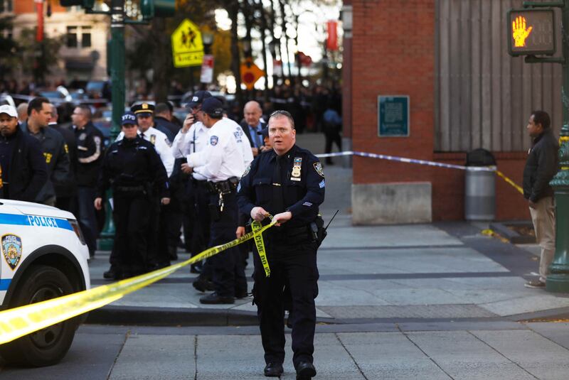 Morti e feriti in centro a New York 7