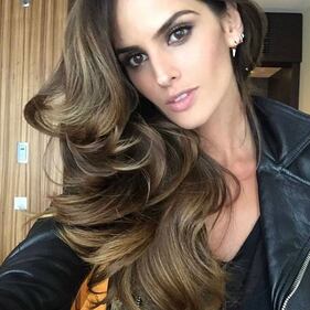 Izabel Goulart e Kevin Trapp, coppia sexy 2