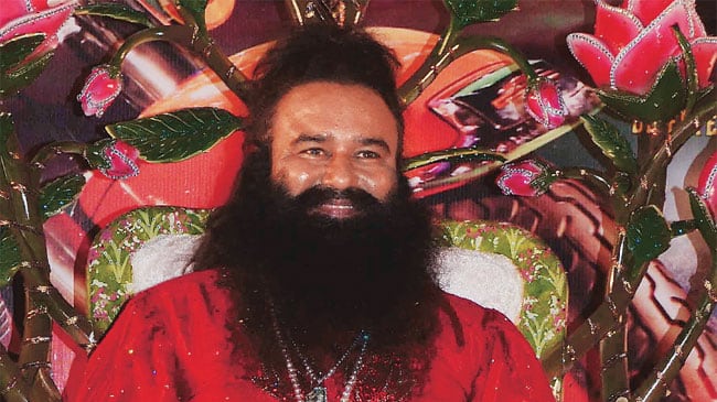India, 10 anni di carcere a guru condannato per stupro