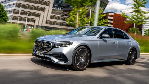 Nuova Mercedes Classe E 2023, guarda tutte le foto 8