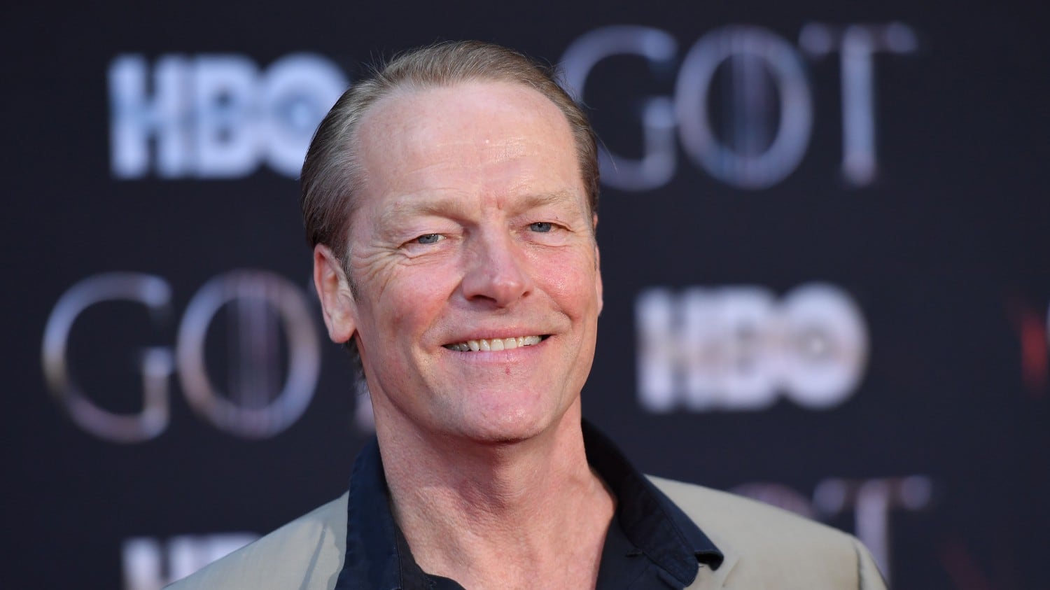 Titans 2, Iain Glen star de Il Trono di Spade sarà Bruce Wayne