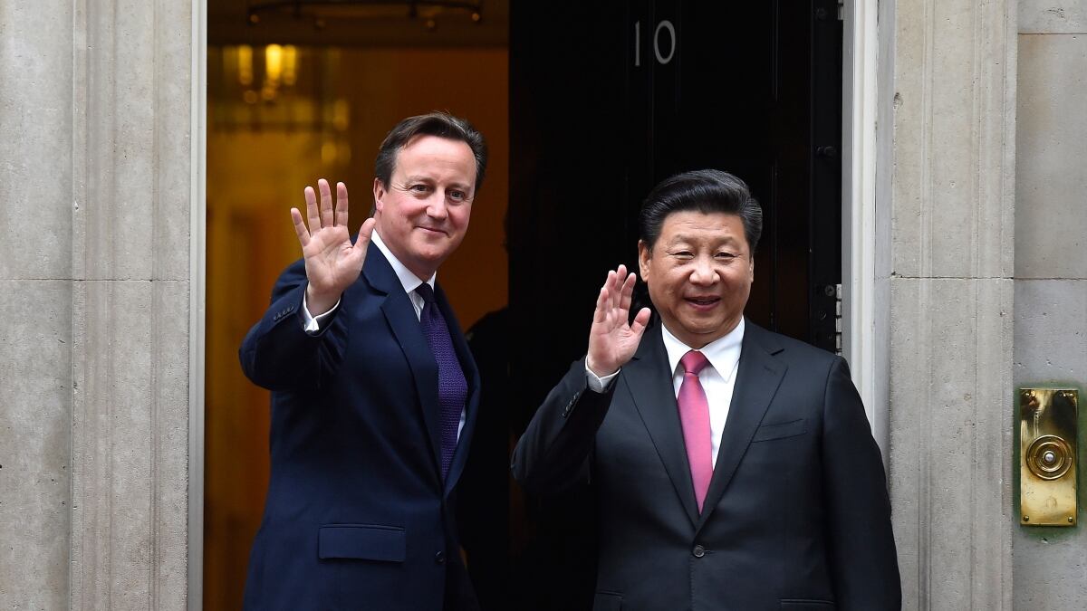L'ipocrita sinistra inglese odia solo a destra