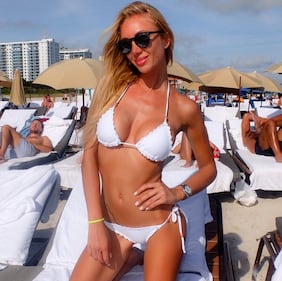 Le sexy vacanze di Laura Cremaschi 3