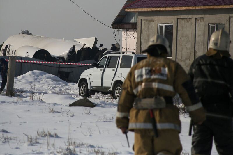 Aereo si schianta in Kazakistan 5