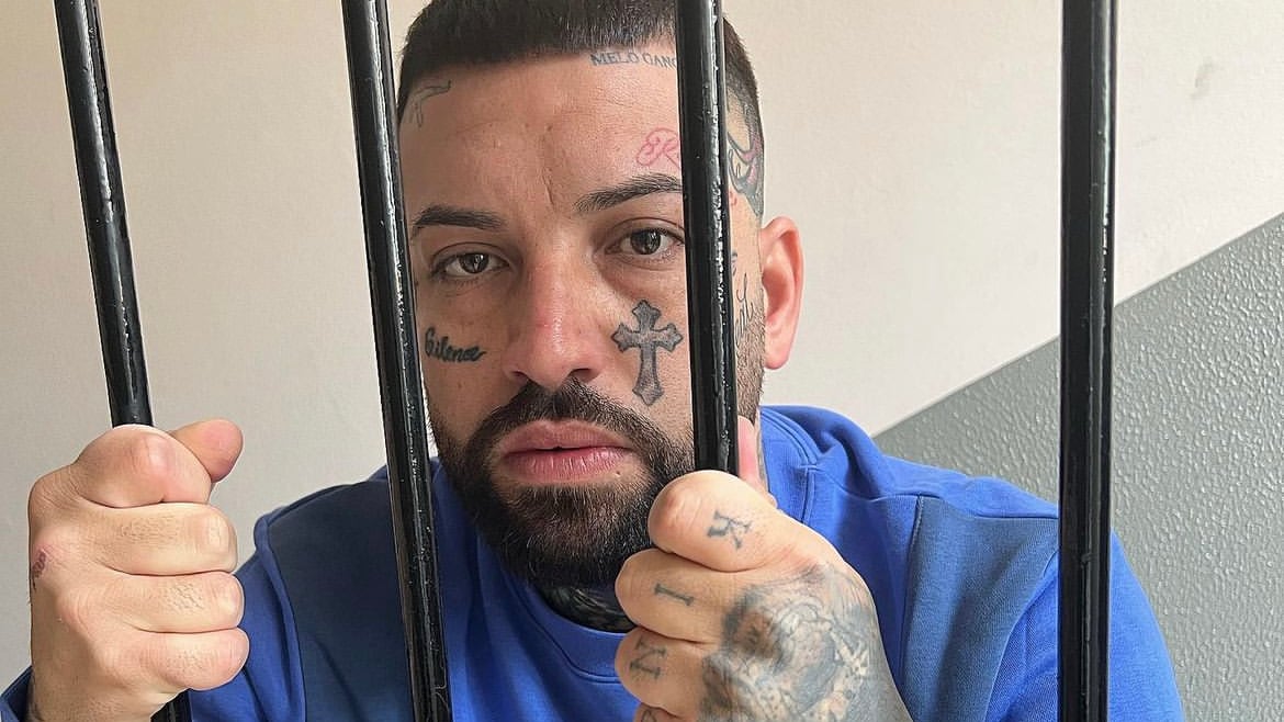 "Maresciallo, non ci prendi". Arrestato il cantante Niko Pandetta