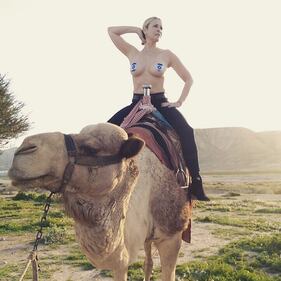 Chelsey Handler: selfie hot su Instagram 4