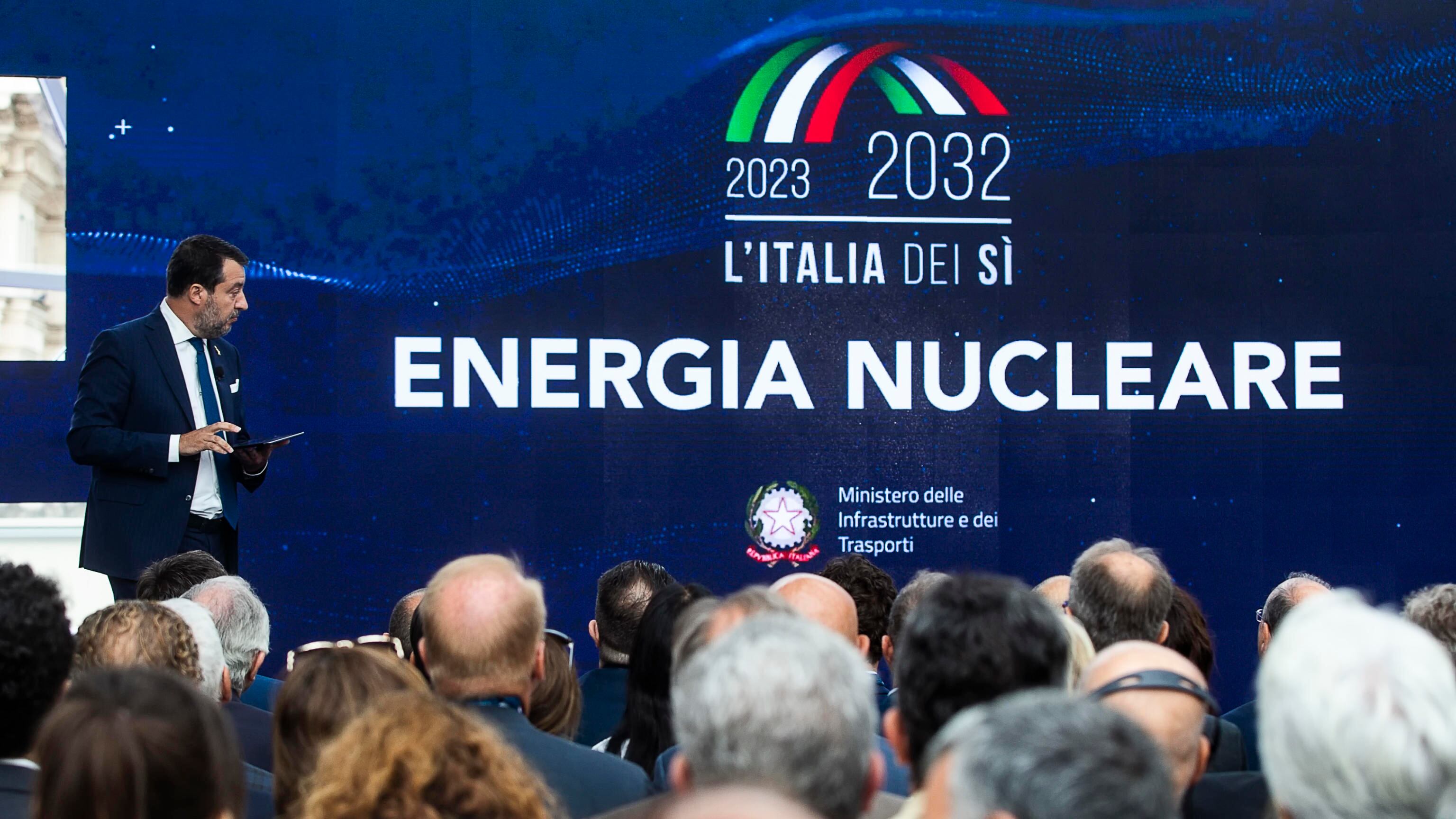 Salvini rilancia sul nucleare. "Sì a un nuovo referendum"