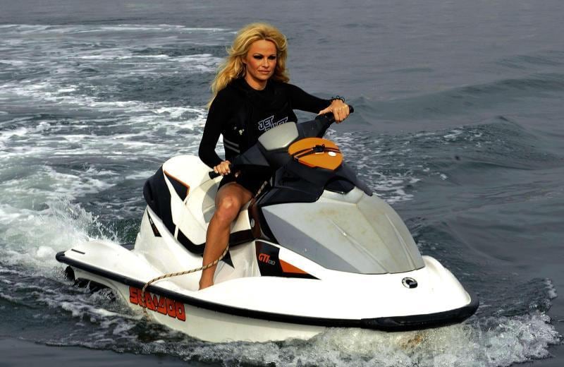 Francesca Cipriani vs Pamela Anderson, foto 8