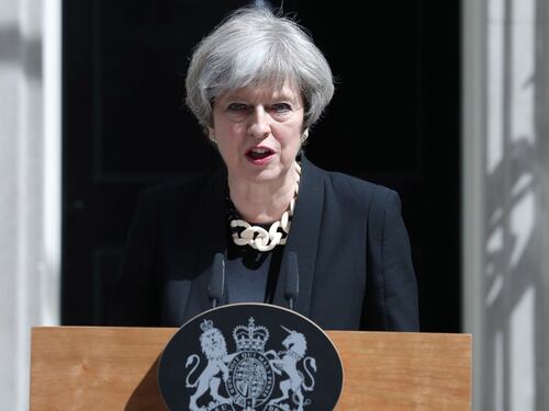 Londra, accusa alla May: "Mente sul numero dei poliziotti in servizio"