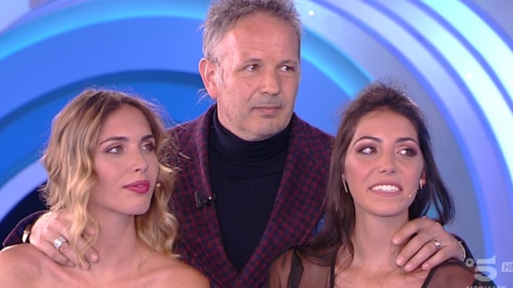 Viktorija e Virginia Mihajlovic a Verissimo: "Papà è un guerriero"