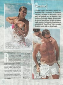 Rocco Siffredi e Rosa Caracciolo, la vacanza diventa sexy: lui nudo, lei in topless 2