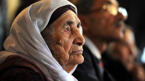 Rifugiata siriana di 107 anni riunita ai familiari in Germania 5