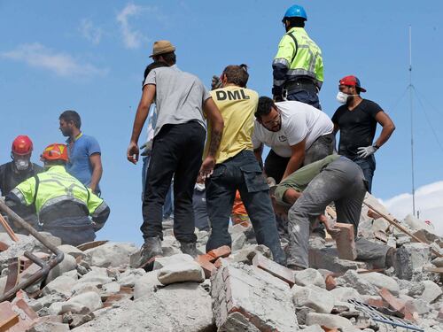 Terremoto, colpa delle unioni civili. Il tweet che indigna il web