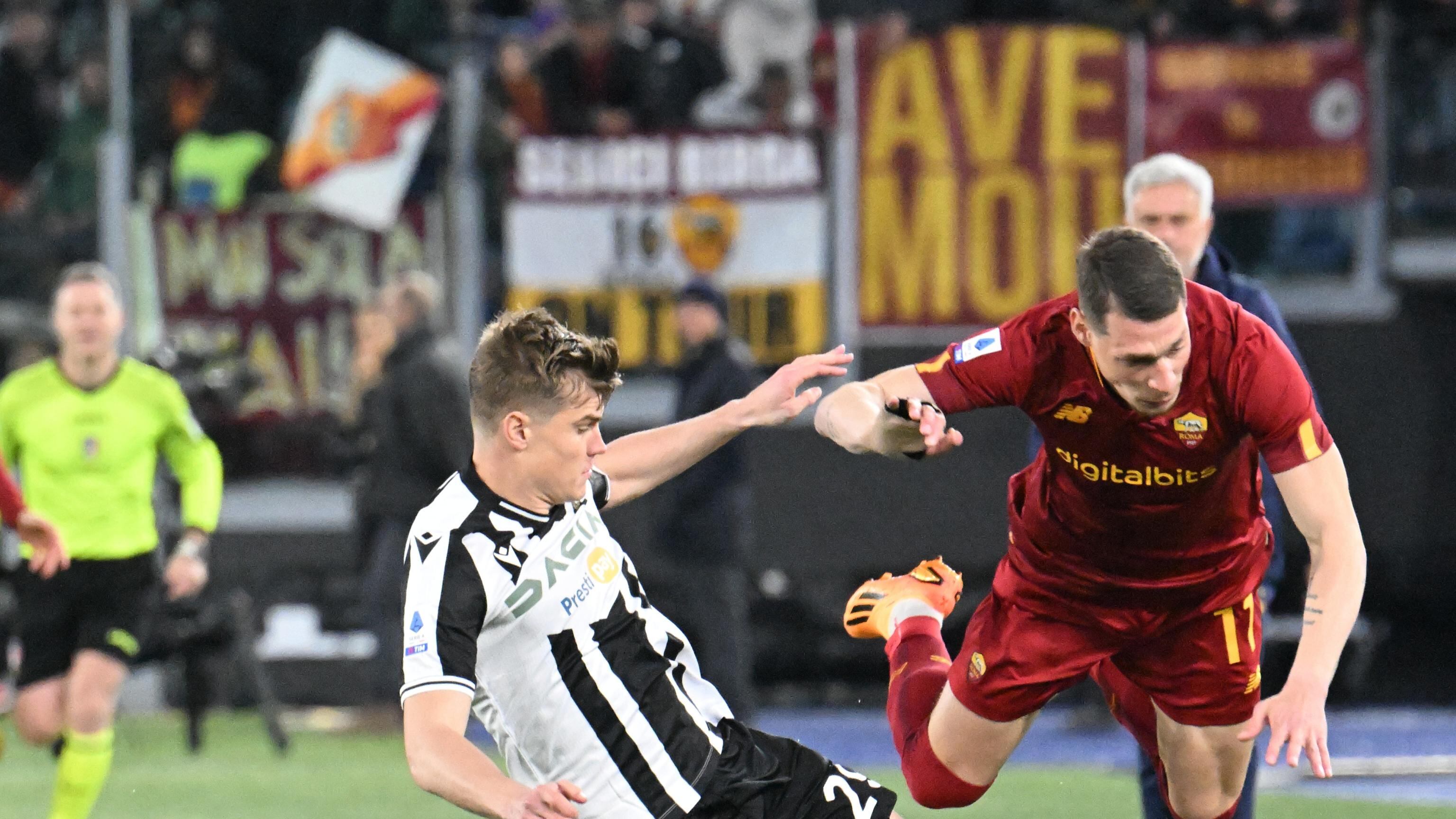 La Roma batte 3-0 l'Udinese: così i giallorossi consolidano il terzo posto