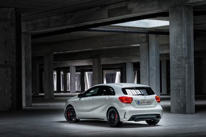 Mercedes A 45 AMG 2