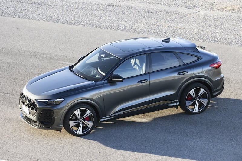 Audi Q5 e-hybrid: guarda la gallery 12